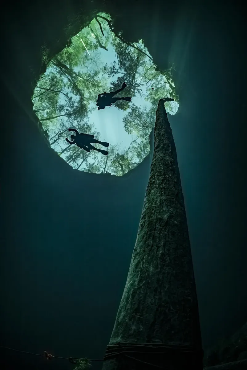 Emerald Sink, limited edition print